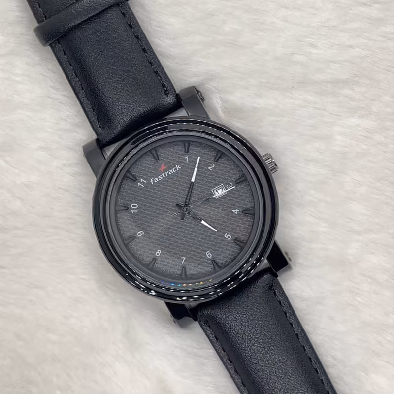 Fastrack Men's Genuine Leather Strap Watch