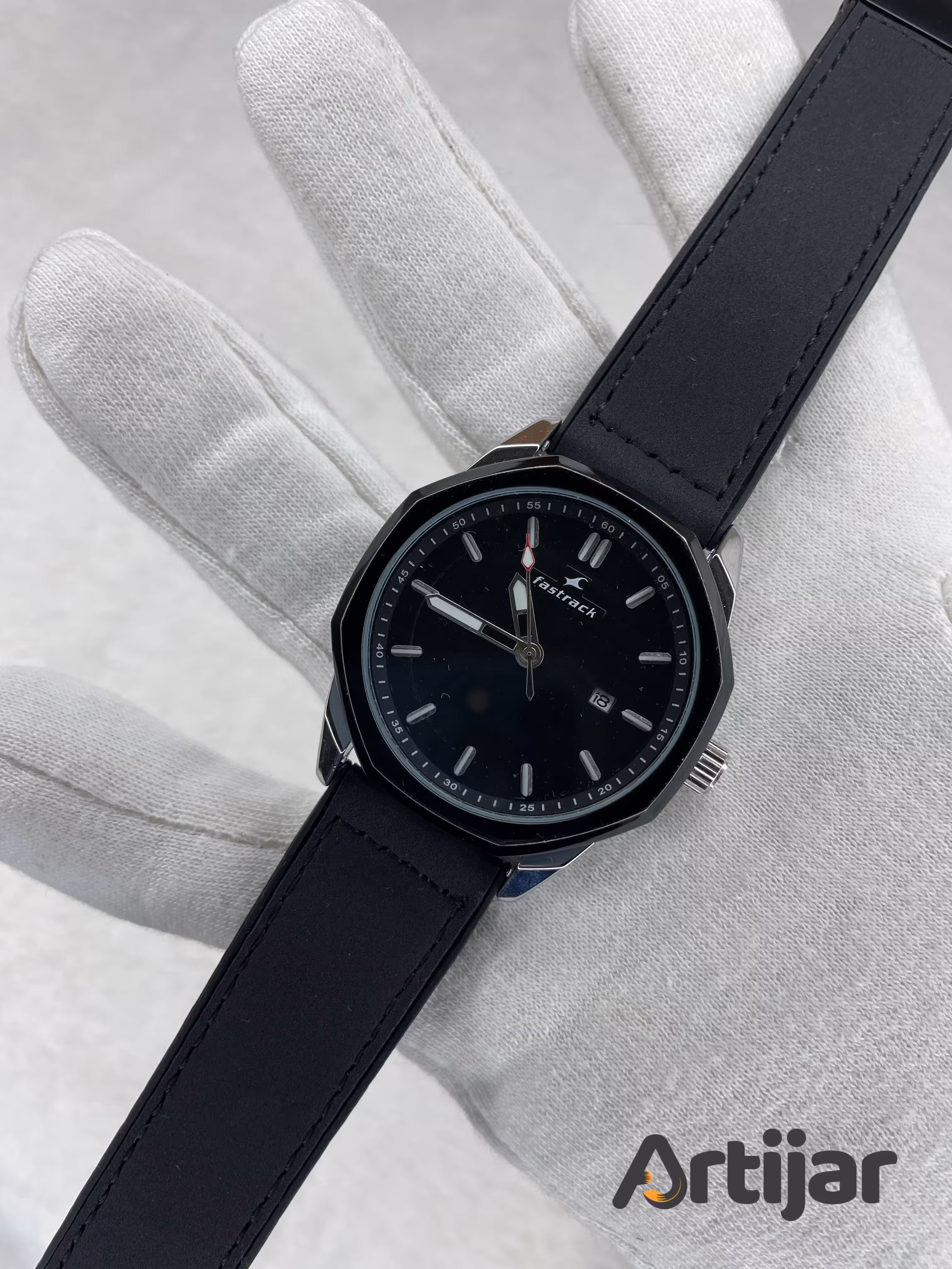 Fastrack AFA003 Leather Hybrid Strap Magnetic Watch